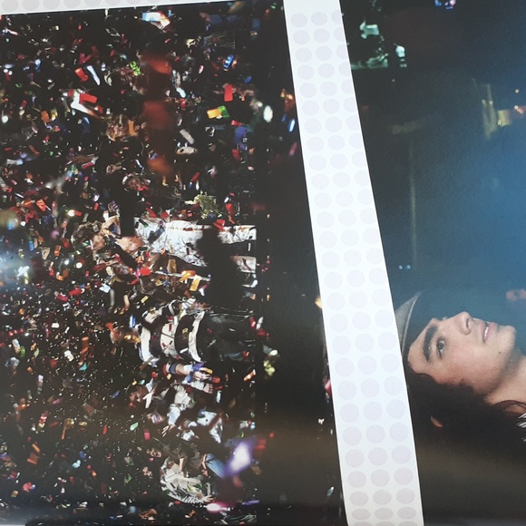 BURNING UP On Tour With The Jonas Brothers by Joe, Kevin & Nick Jonas NEW - Picture 12 of 14